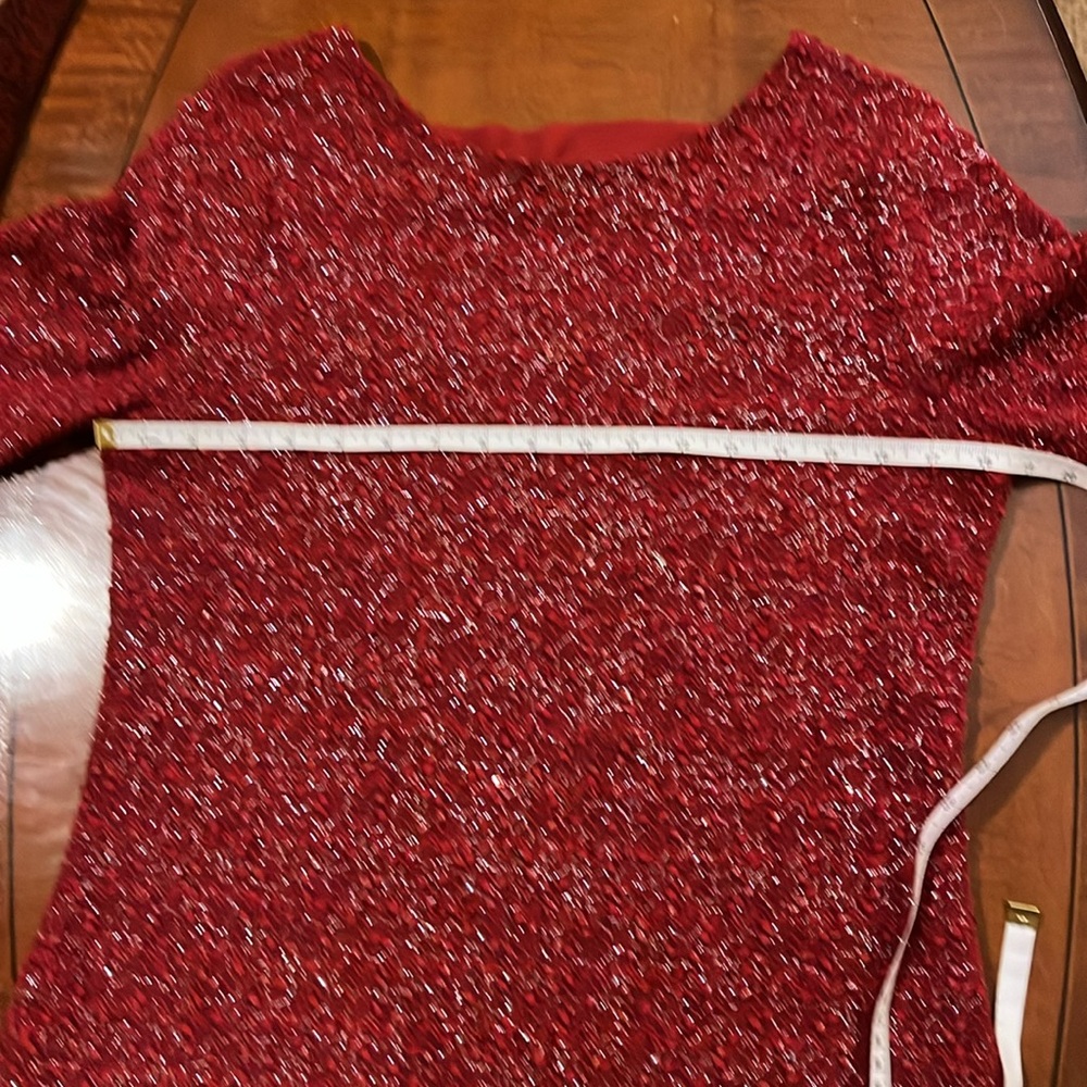 Jennifer Lopez knit lace sweater red with silver thread & sequins. V-back. Sz M - Picture 7 of 14